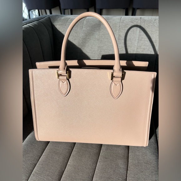 Prada Bag - Picture 2 of 4